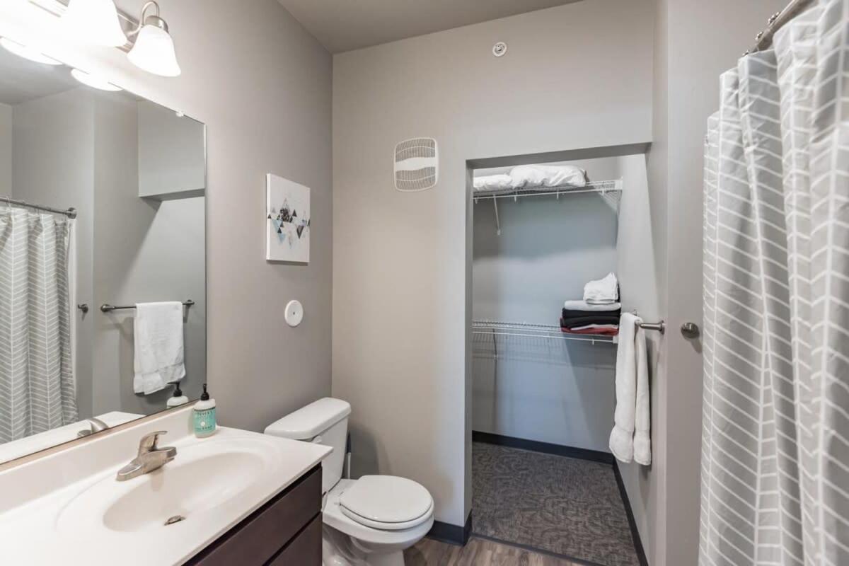 Spacious 2Br Suite Plus Patio Near Iowa State Ames Eksteriør bilde