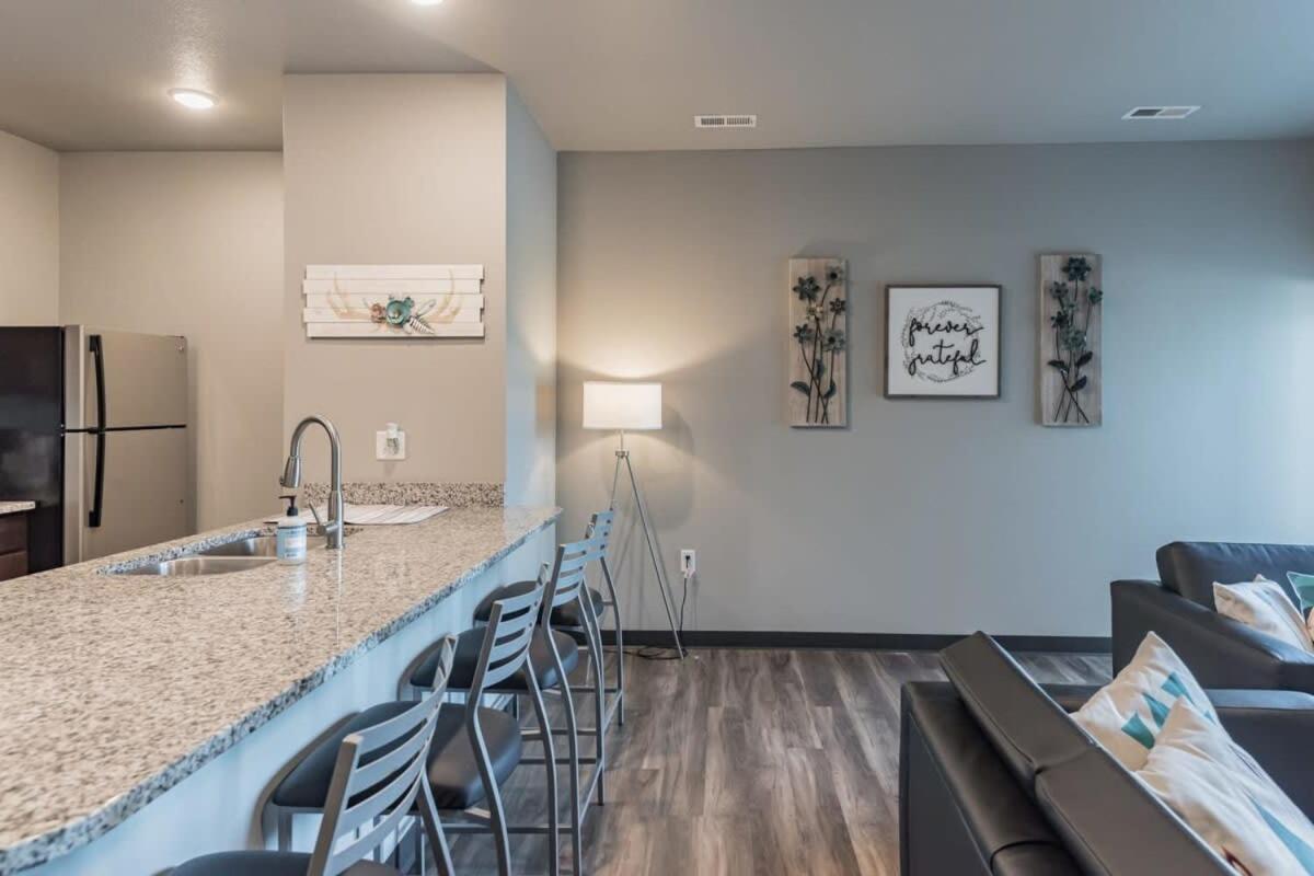 Spacious 2Br Suite Plus Patio Near Iowa State Ames Eksteriør bilde