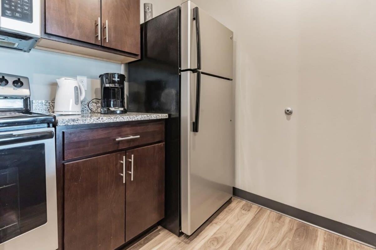 Spacious 2Br Suite Plus Patio Near Iowa State Ames Eksteriør bilde