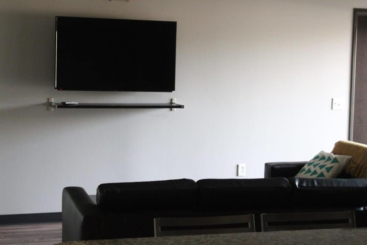 Spacious 2Br Suite Plus Patio Near Iowa State Ames Eksteriør bilde