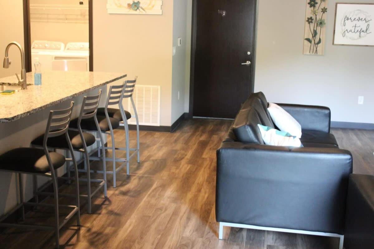 Spacious 2Br Suite Plus Patio Near Iowa State Ames Eksteriør bilde